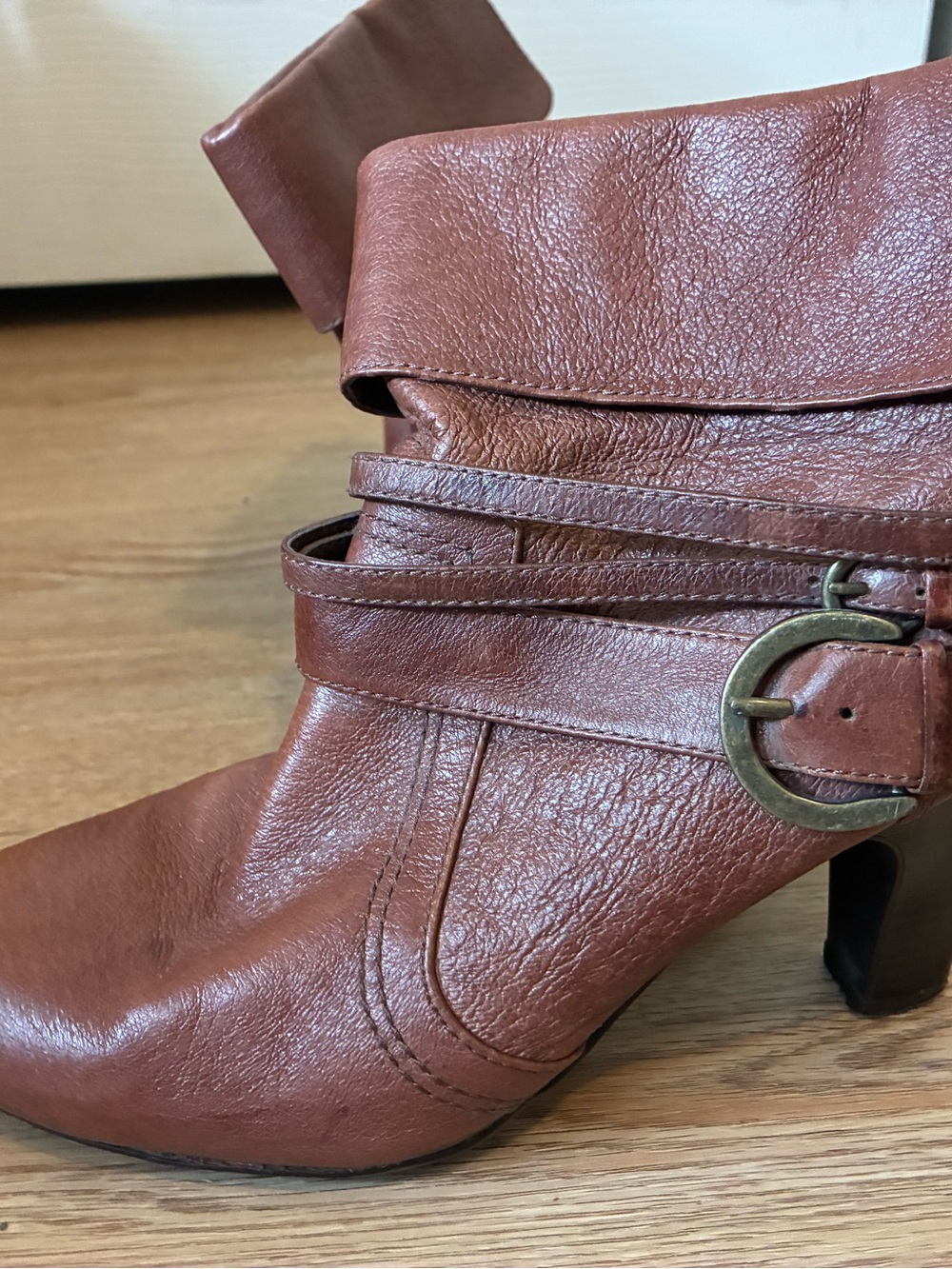 Women's Jillian size 8.5m Brown Leather Mid-Heel Ankle Boots with Buckle
